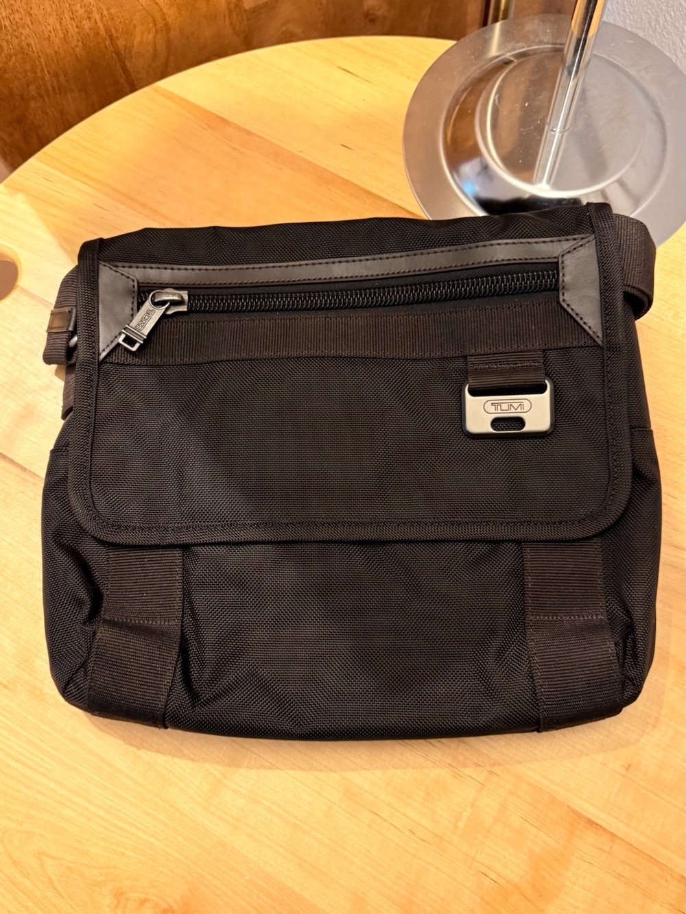Tumi Crossbody Bag adjustable shoulder strap nylon worn twice